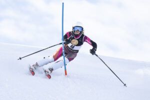 Adult ski racer in Snow Valley’s Masters Racing Program competing on an intermediate slope in Edmonton.